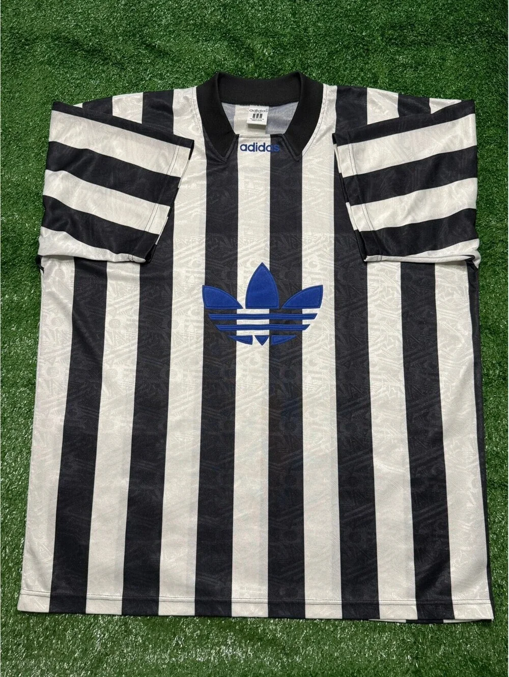 Vintage 90s Adidas Football Jersey | Size L (44-46)
